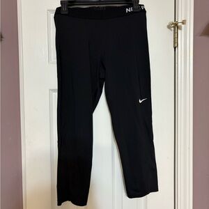 Nike Black leggings L